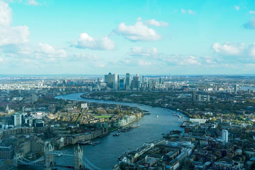 facility management company london